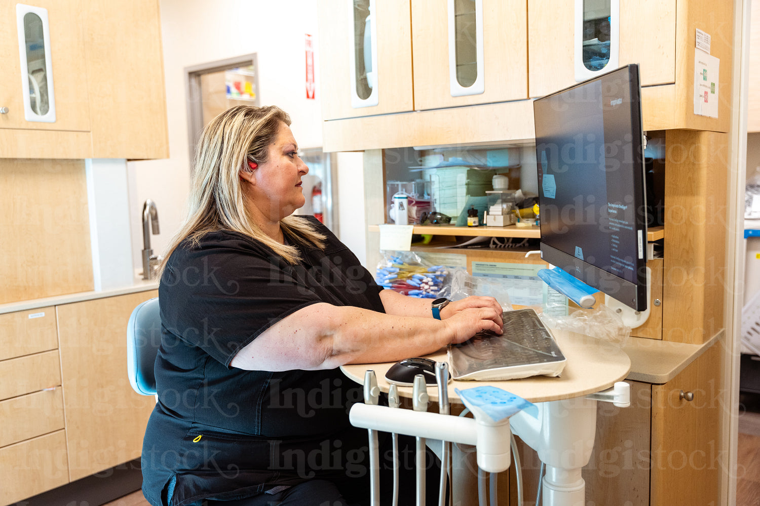 A friendly nurse at a health center 