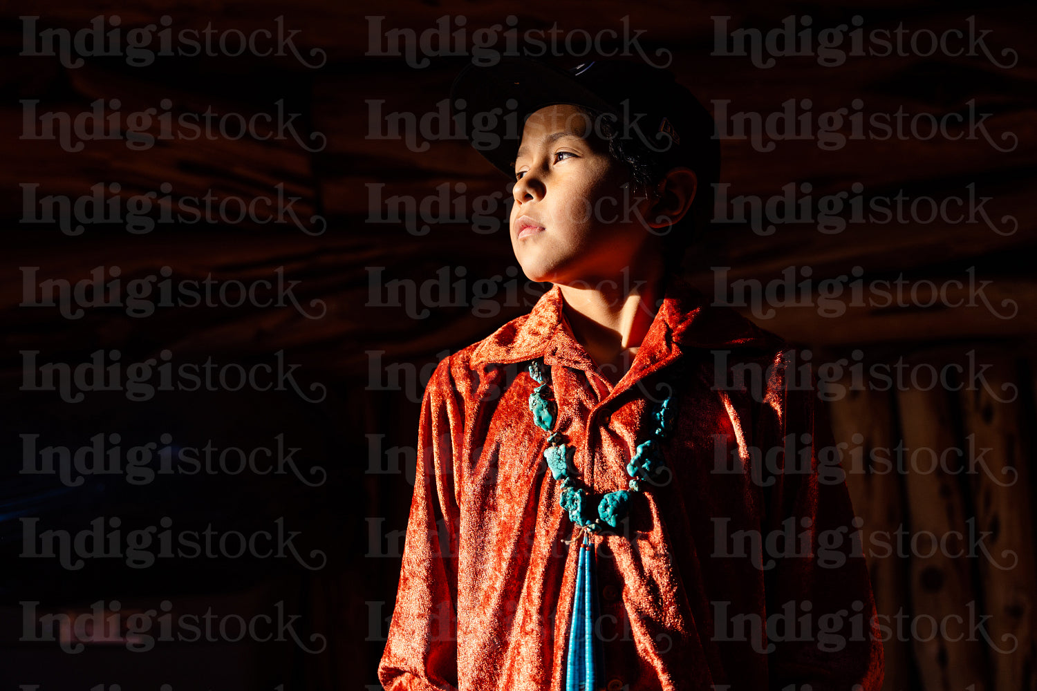 Native American children wearing traditional regalia 